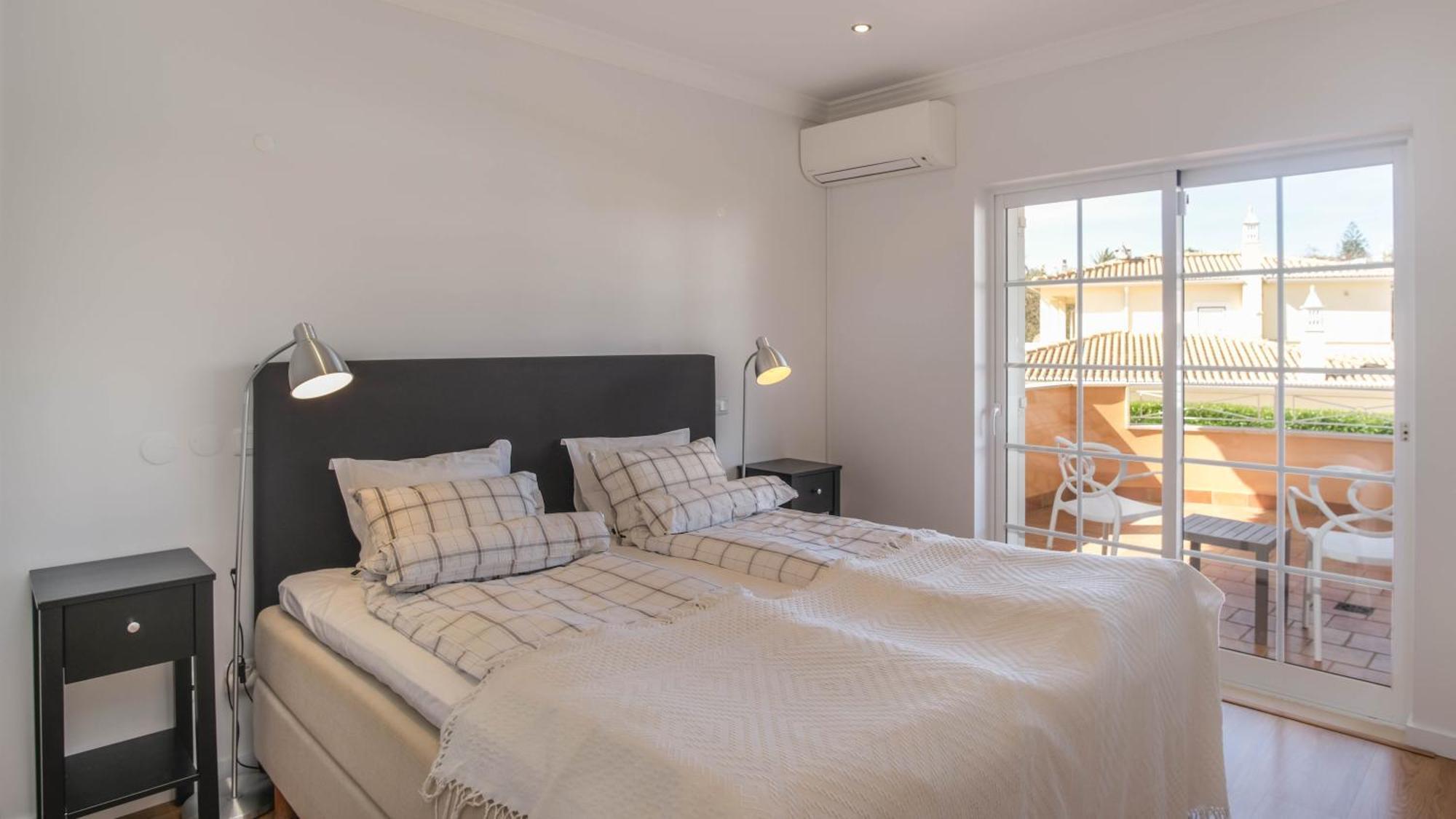 Canto Do Sol # 4 Bedroom Villa Lagos Exterior photo